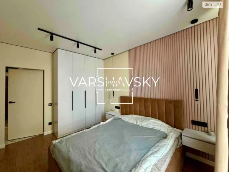 Long-Term Rental: One-Bedroom Apartment in Warsaw Plus Residential Complex