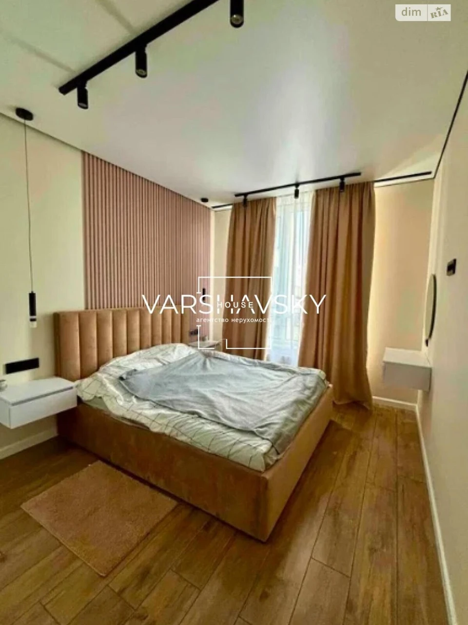 Long-Term Rental: One-Bedroom Apartment in Warsaw Plus Residential Complex