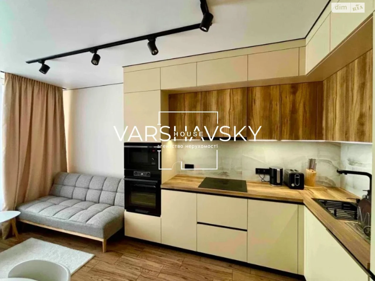 Long-Term Rental: One-Bedroom Apartment in Warsaw Plus Residential Complex