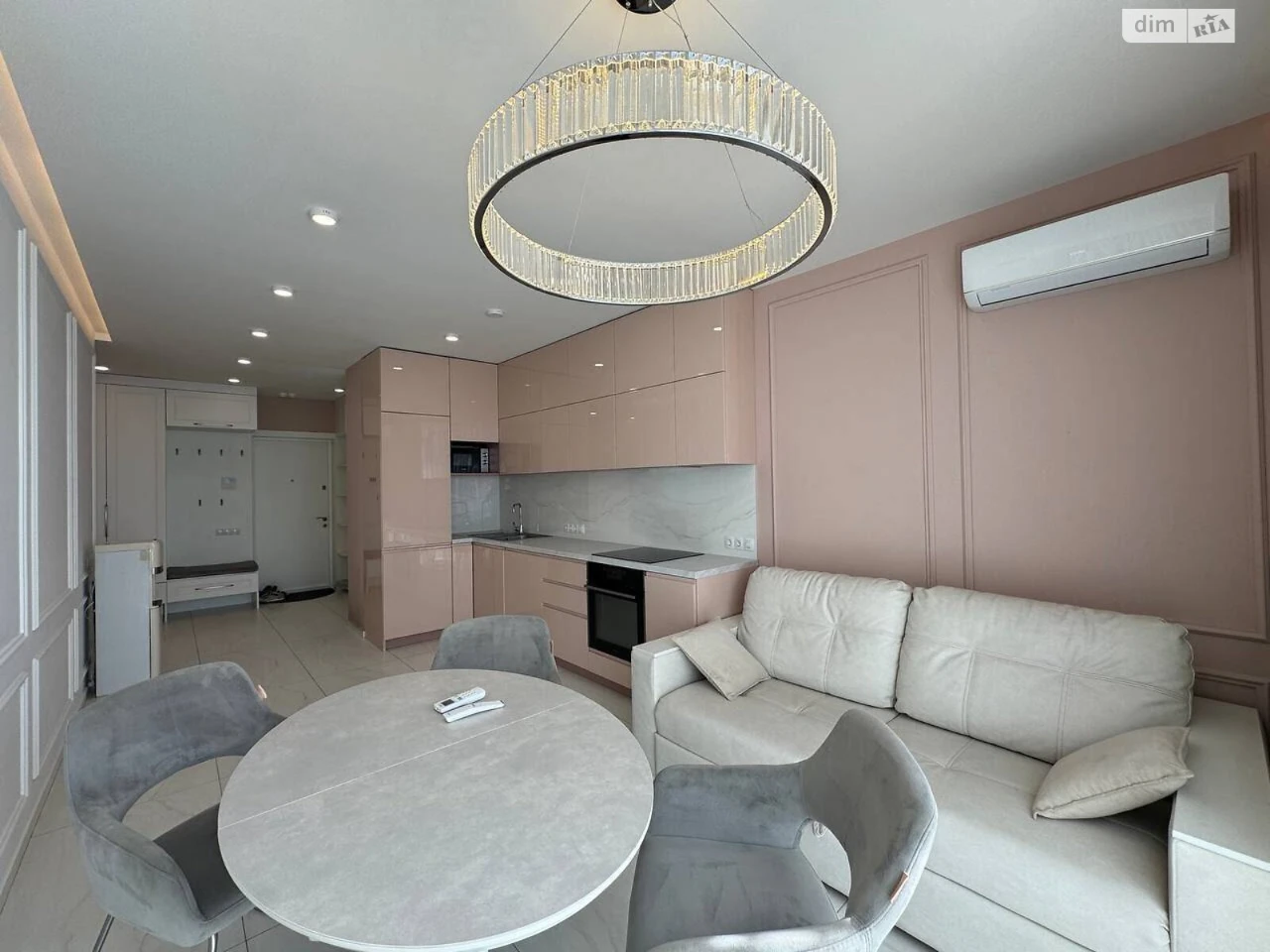 Long-Term Rental Apartment, Sapernoye Pole