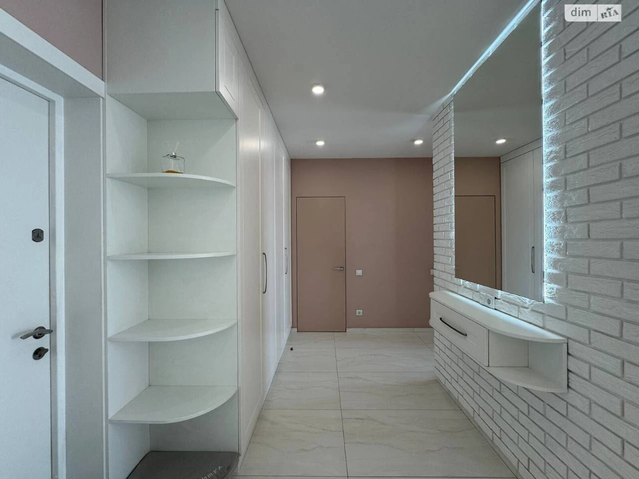 Long-Term Rental Apartment, Sapernoye Pole