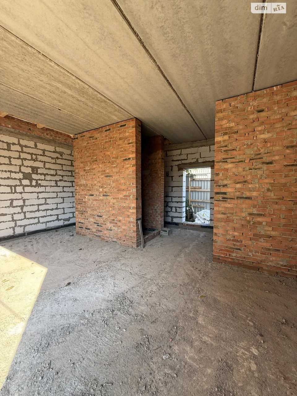 Sale of Townhouse in Slav'yanka