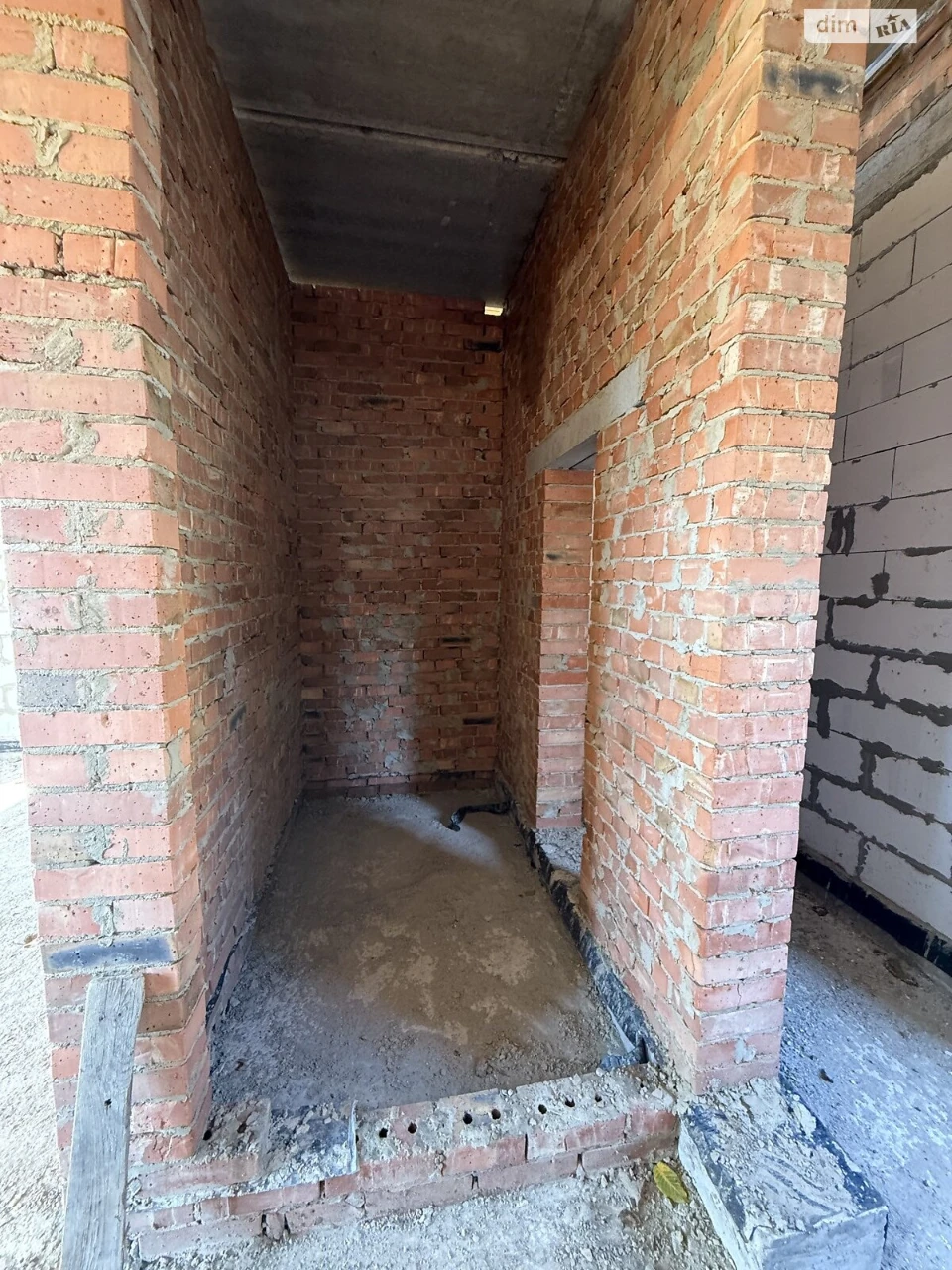 Sale of Townhouse in Slav'yanka