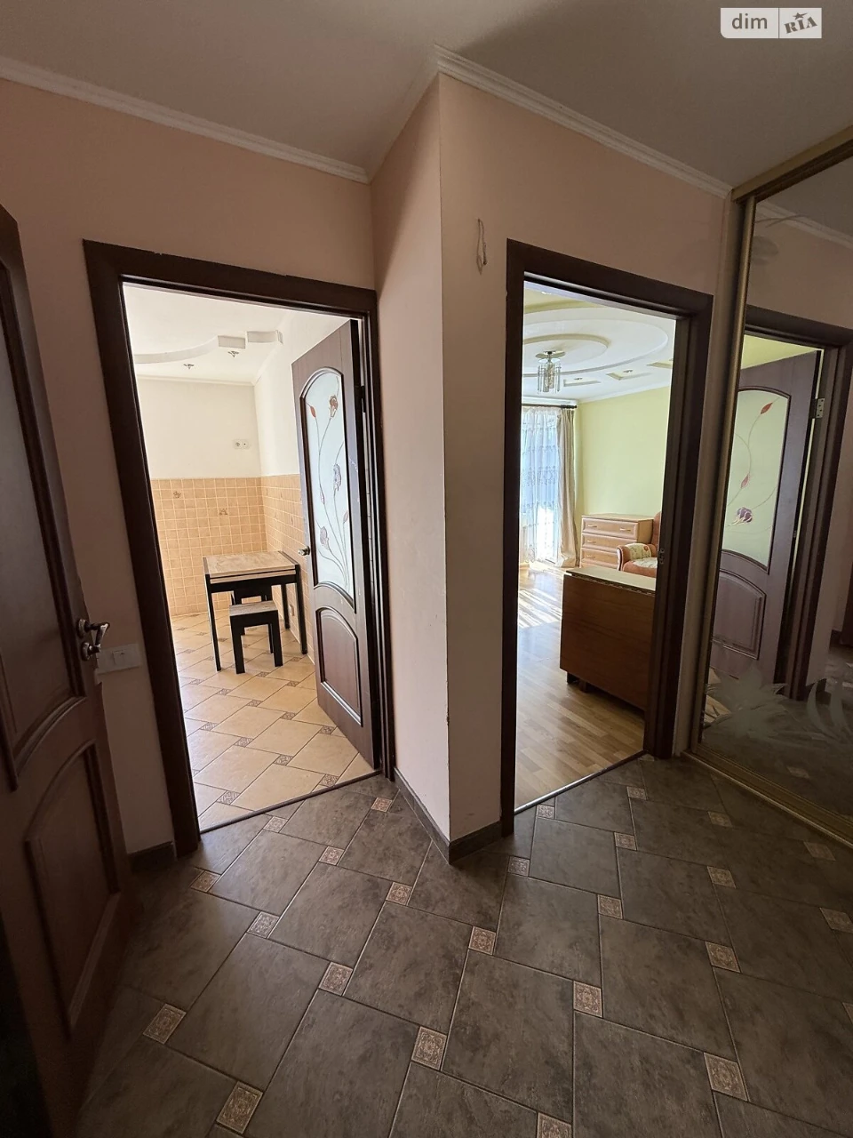 Long-Term Rental Apartment in New World