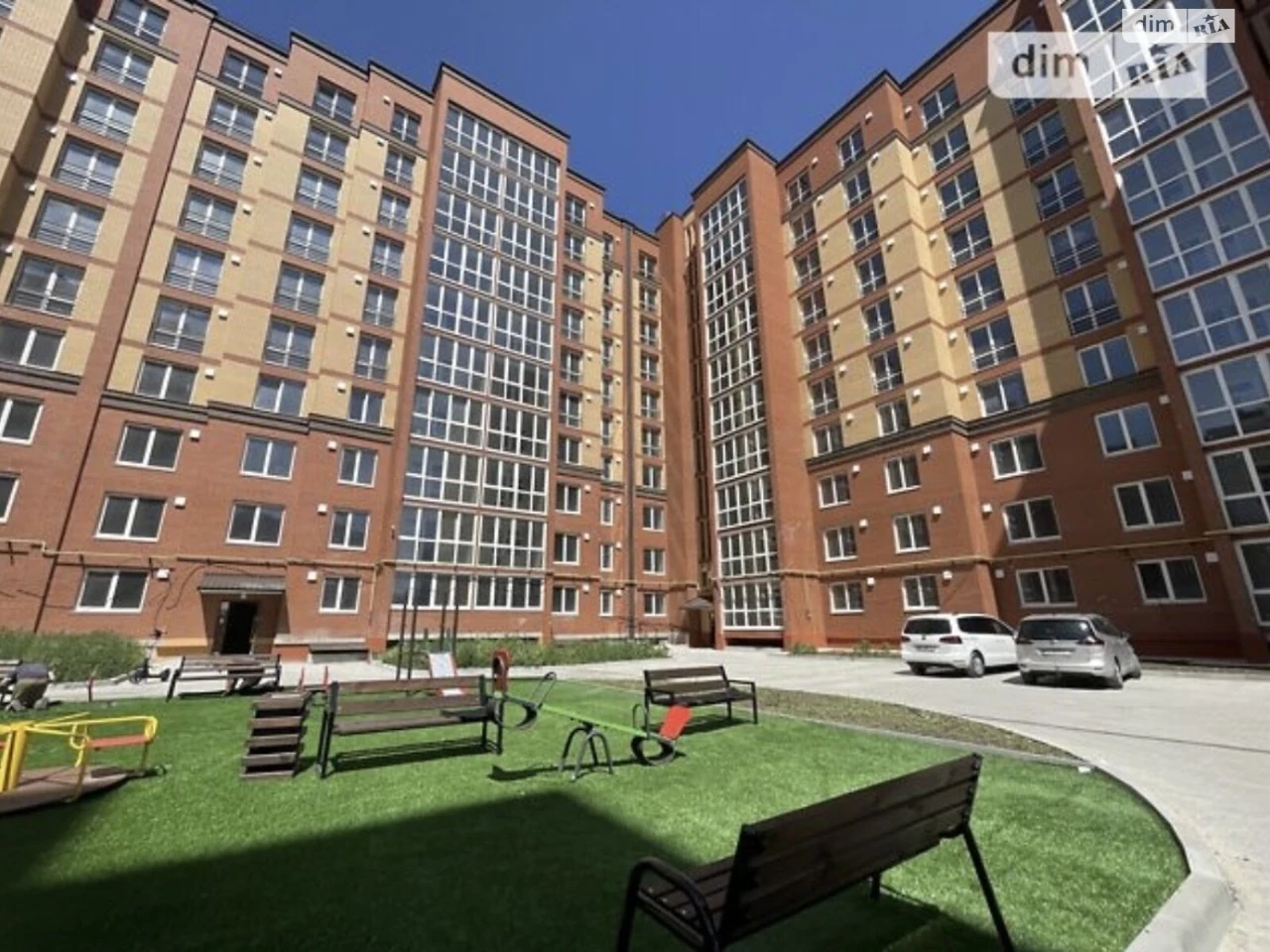 Продаж Підземний паркінг Дружба