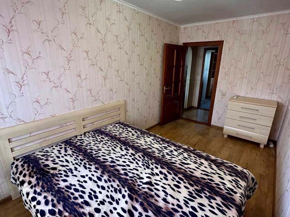 Apartment. Vladislav Tsepka Street, Chernivtsi