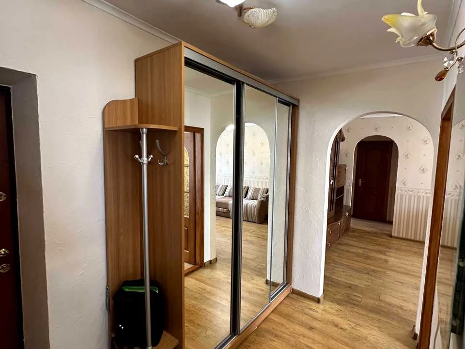 Apartment. Vladislav Tsepka Street, Chernivtsi