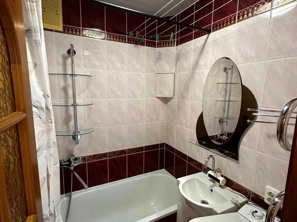 Apartment. Vladislav Tsepka Street, Chernivtsi