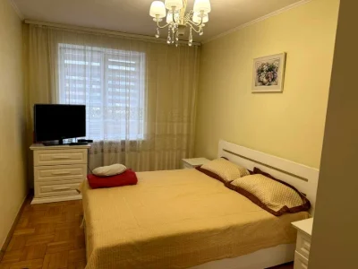 Квартира. Львів, Роксоляни вул.