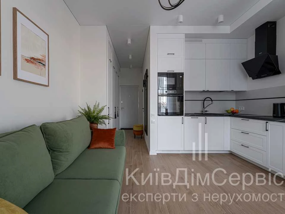 Квартира. Киев, улица Гарета Джонса