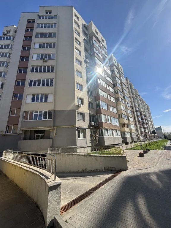 Продажа/обмен 3-комнатной квартиры в новостройке на ул. Угорская