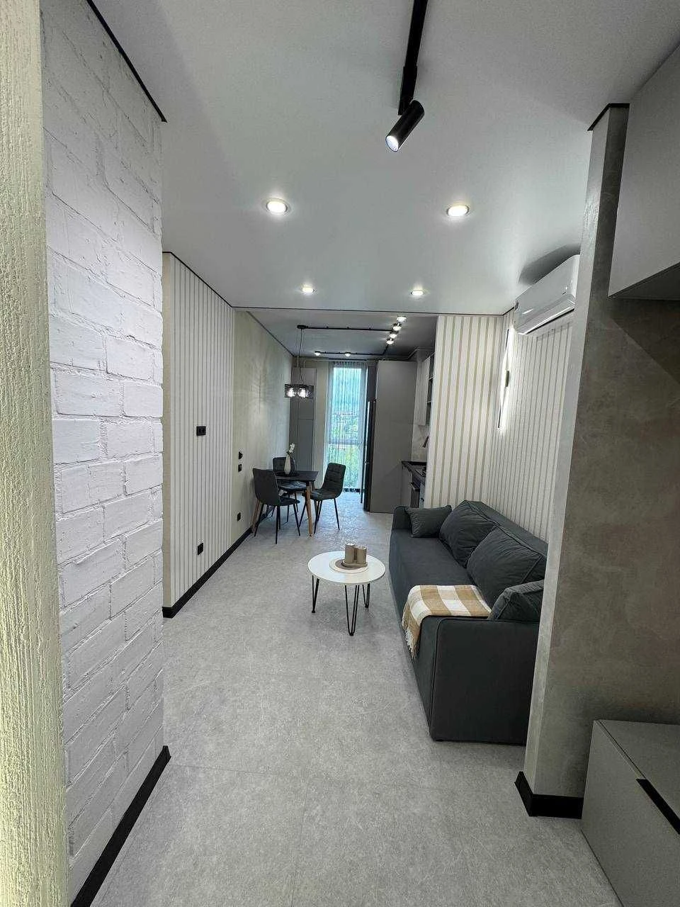 Sale of a 1-bedroom apartment in a new building on Truskavets Street