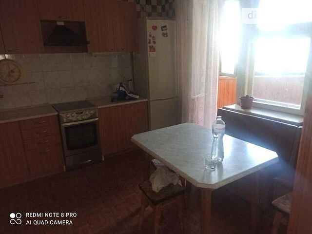Sale of 3-room apartment 89 sq. m on Vyshnyakivska Street 7 • ID 3468