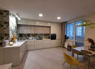 Продаж квартири, вул. Раїси Окіпної, 10А, 105 м², 15-й поверх.