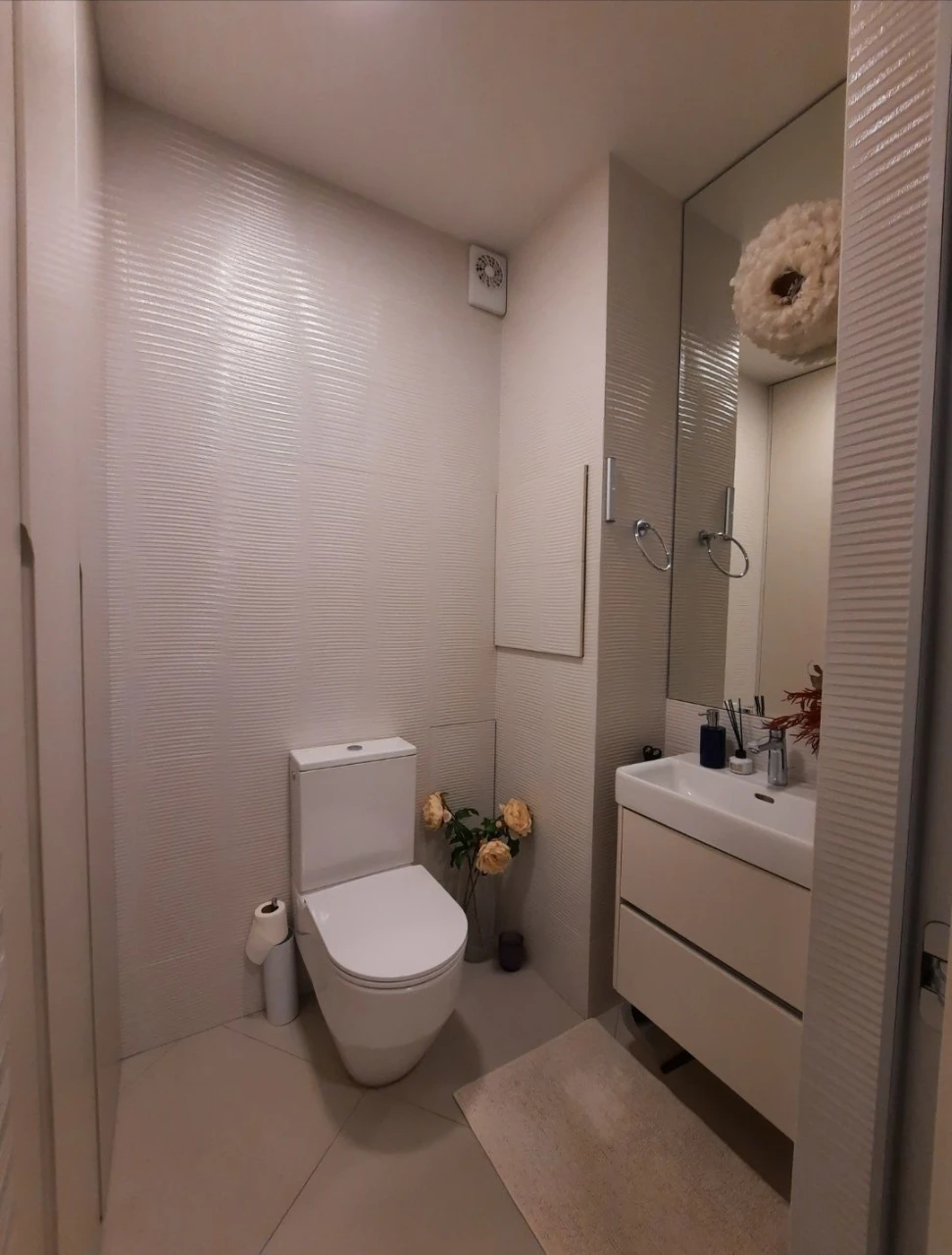 Продаж квартири, вул. Раїси Окіпної, 10А, 105 м², 15-й поверх.