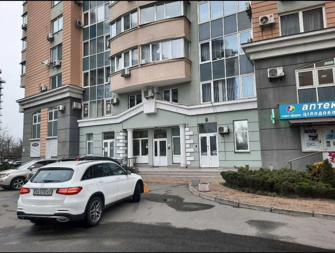 Продаж квартири, вул. Раїси Окіпної, 10А, 105 м², 15-й поверх.