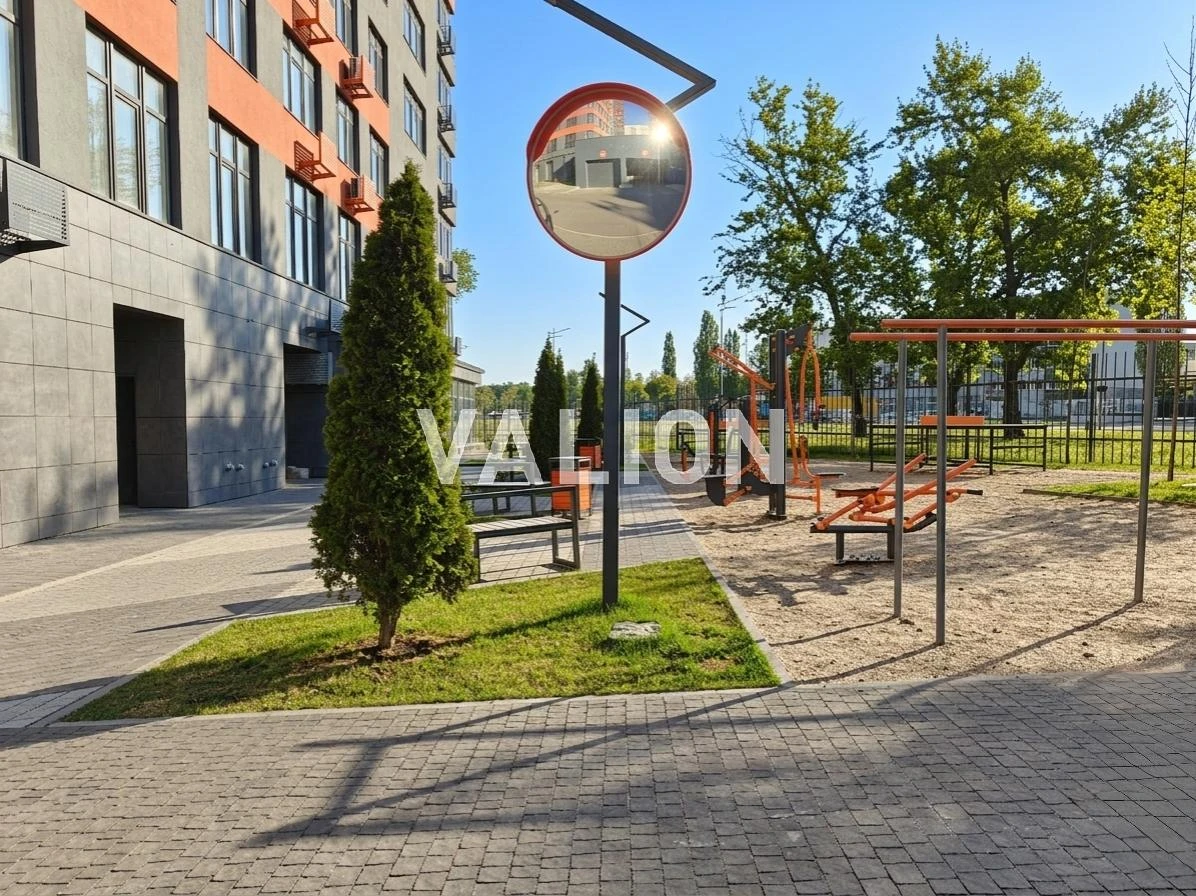 Sale of 2-room apartment St. Brativ Chibineyovykh 2, Darnitsky district
