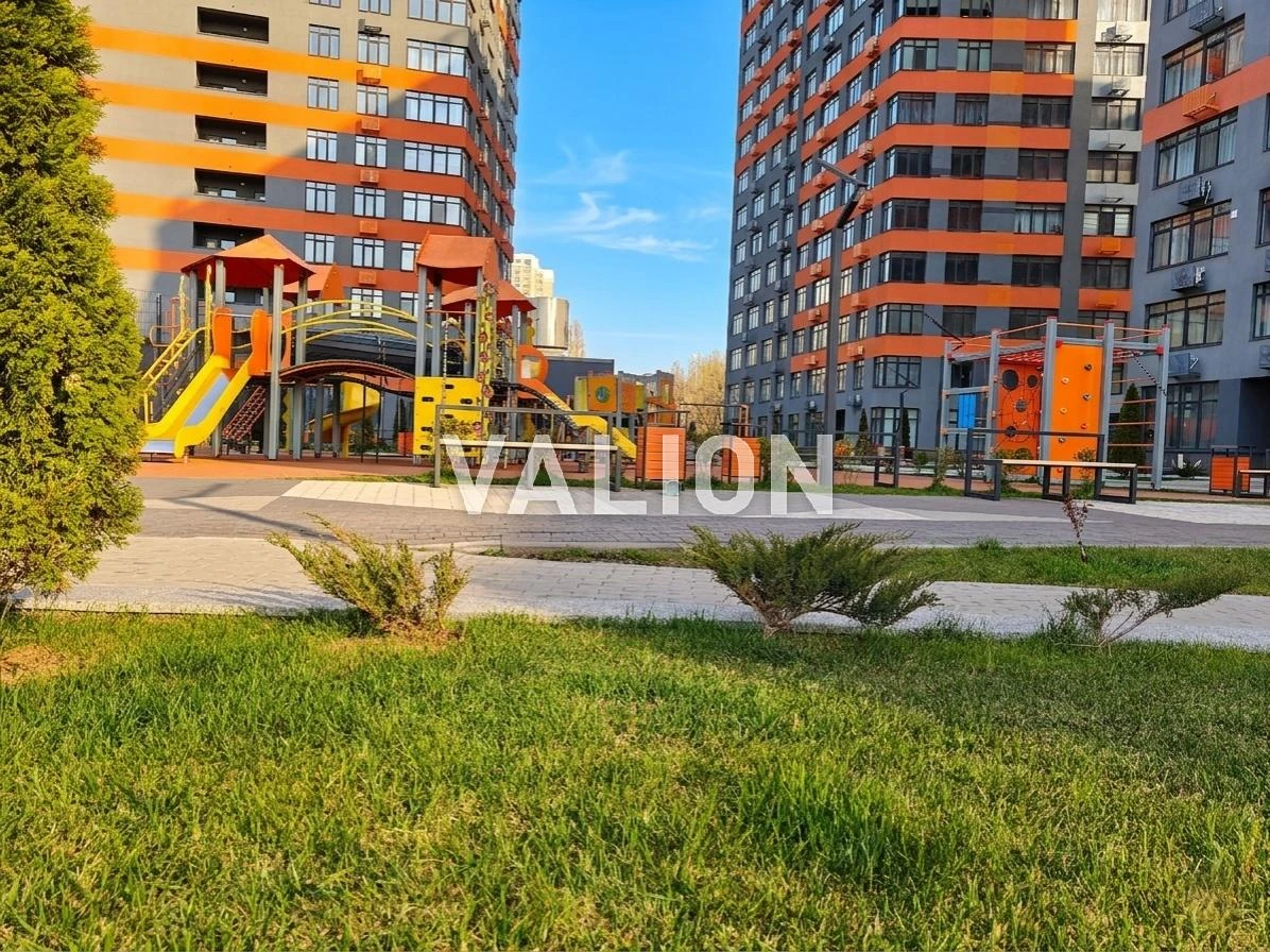 Sale of 2-room apartment St. Brativ Chibineyovykh 2, Darnitsky district