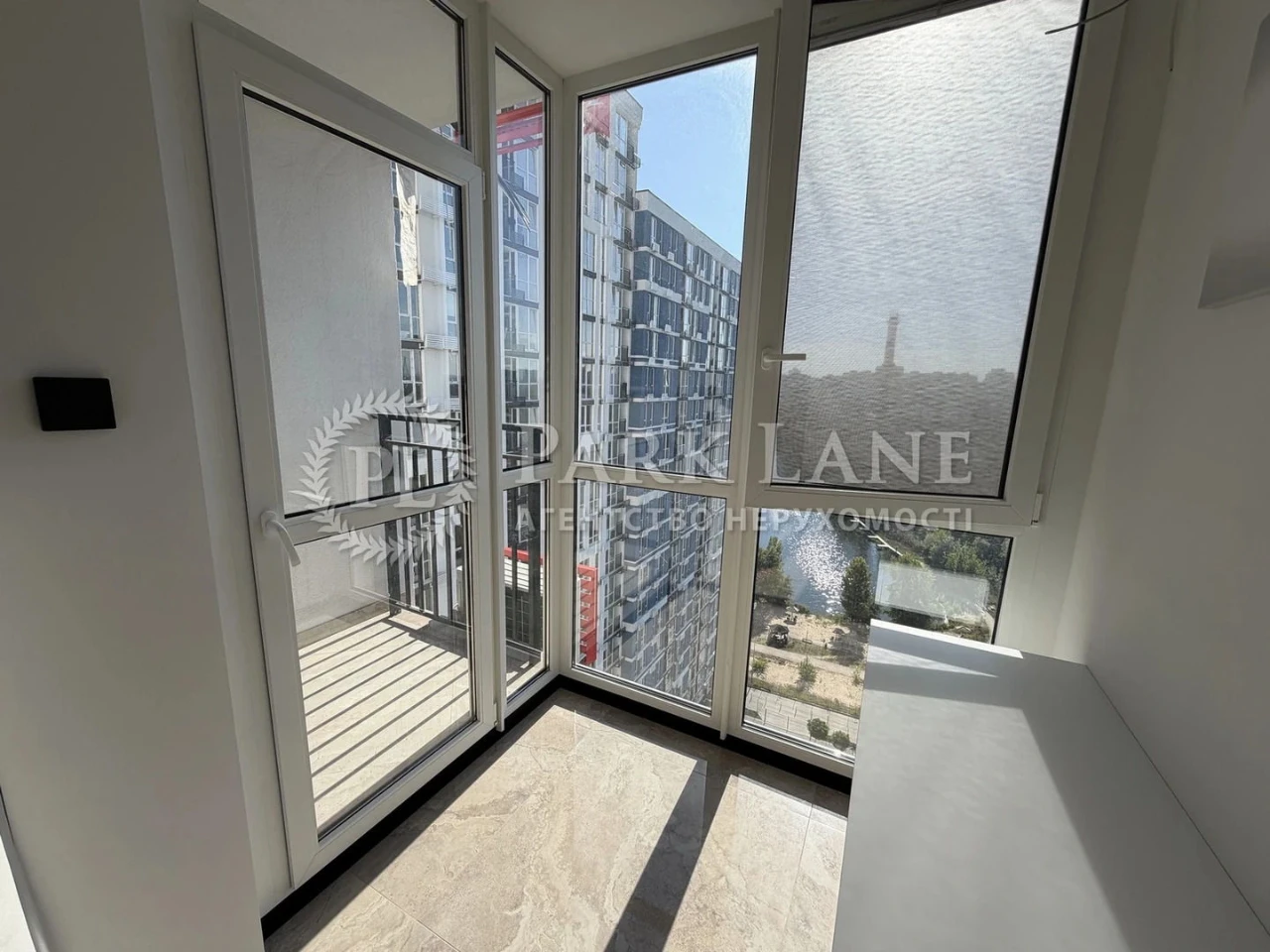 Apartment for Sale: Babych Glyba 8g, Kyiv / W-