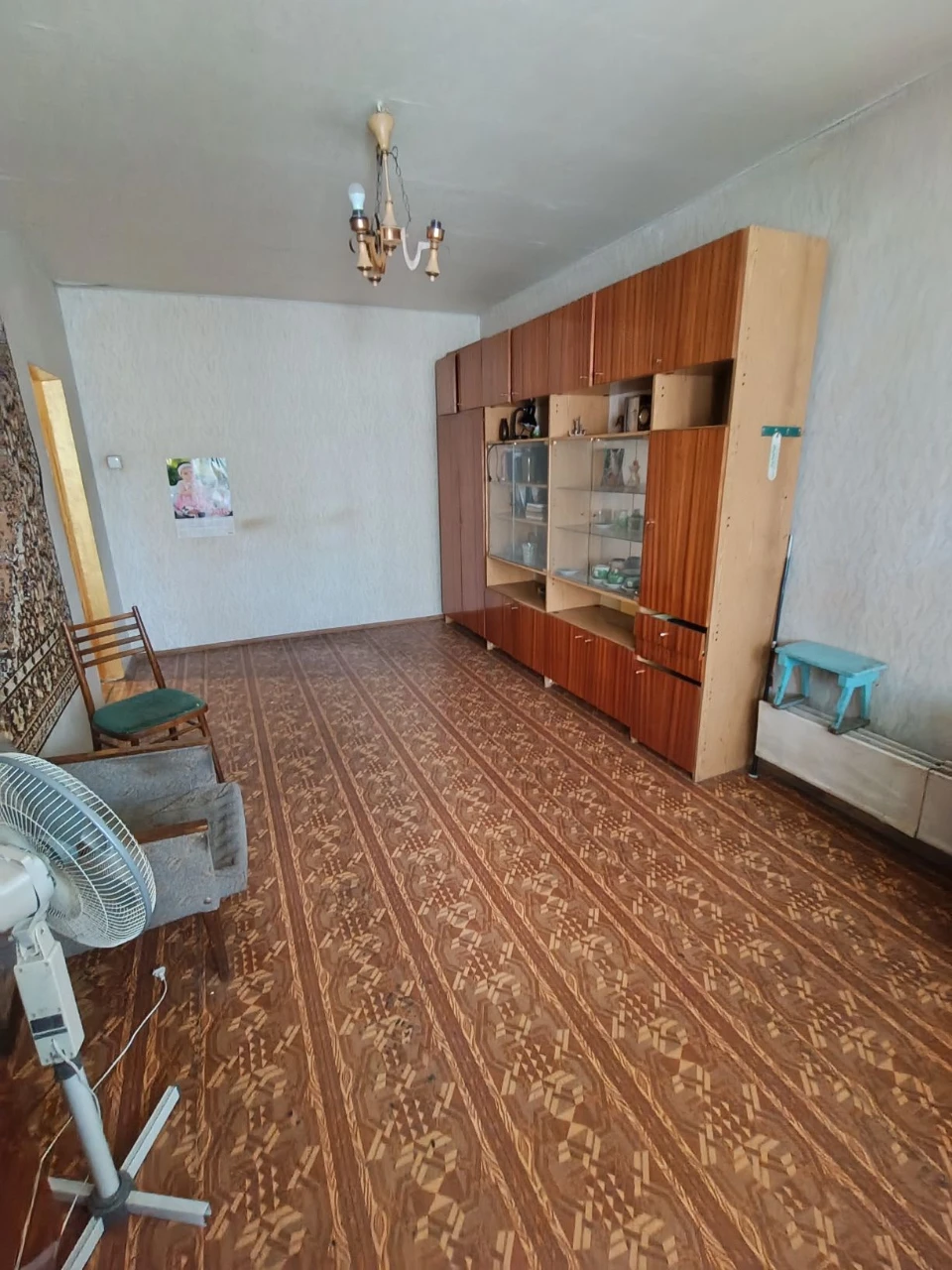 Продажа від власника 3х кім. квартири . Київ вул.Урлівська 3