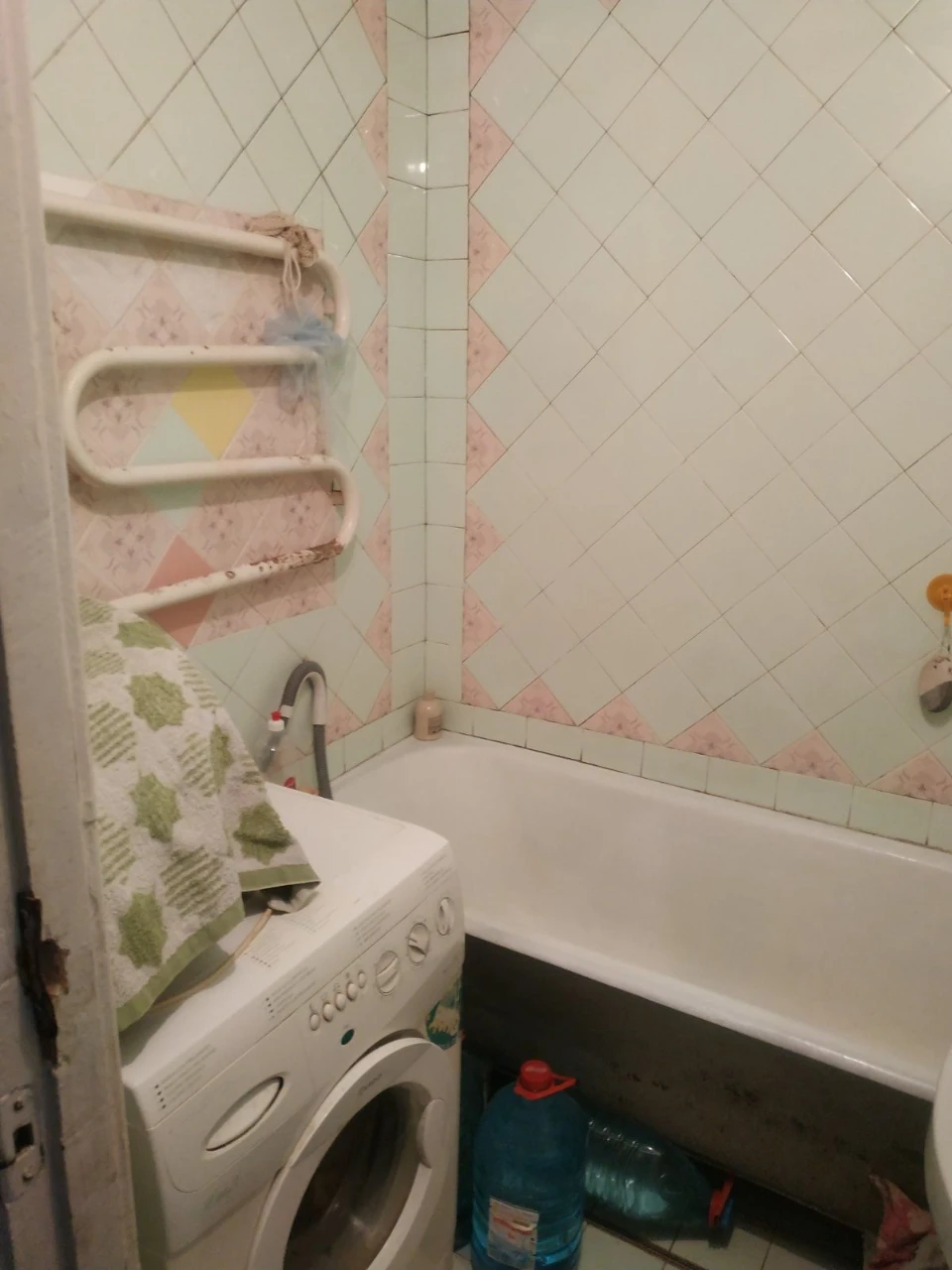 Продам квартиру 85м,  кирпичный дом,ул,Посмитного/7 Фонтана