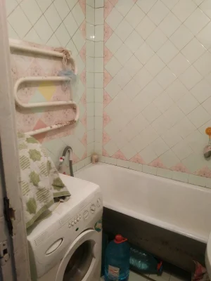 Продам квартиру 85м,  кирпичный дом,ул,Посмитного/7 Фонтана