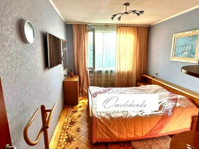 Apartment. Kharkiv, Garibaldi St.