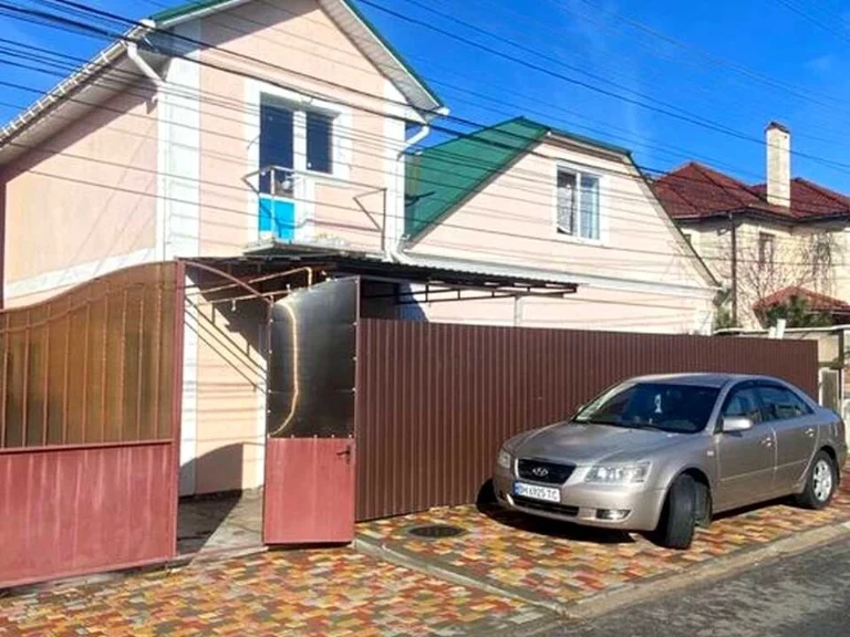 Дом. Одесса, Александра Невского 2