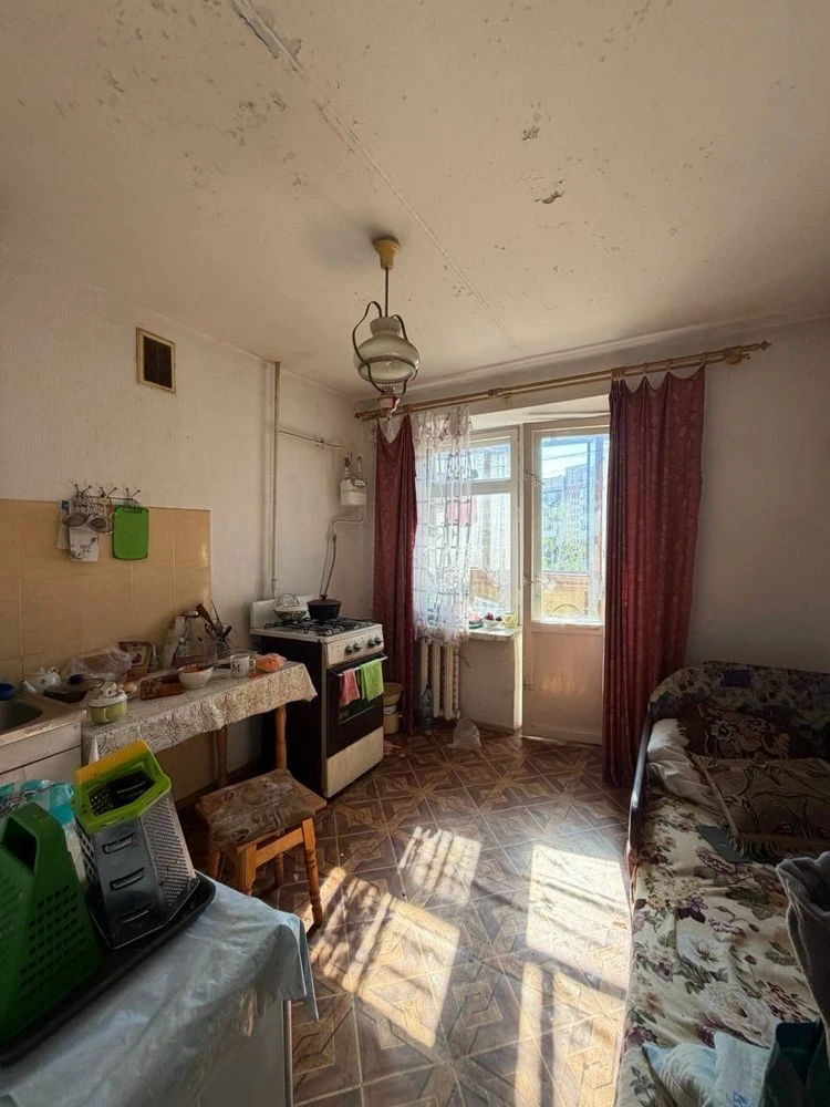 Квартира на Довженка, 11