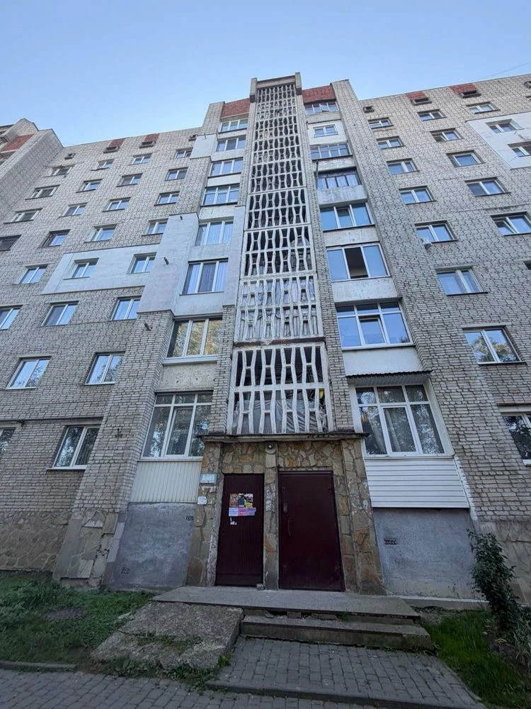 Квартира на Довженка, 11