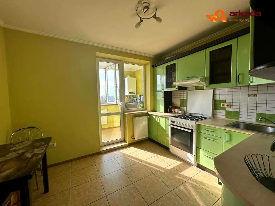 Apartment. Ivano-Frankivsk, Olgi Kiselevsky St.