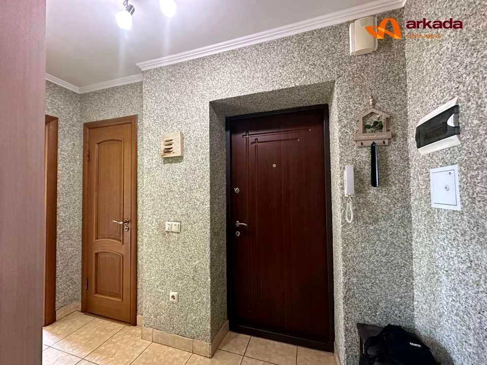 Apartment. Ivano-Frankivsk, Olgi Kiselevsky St.
