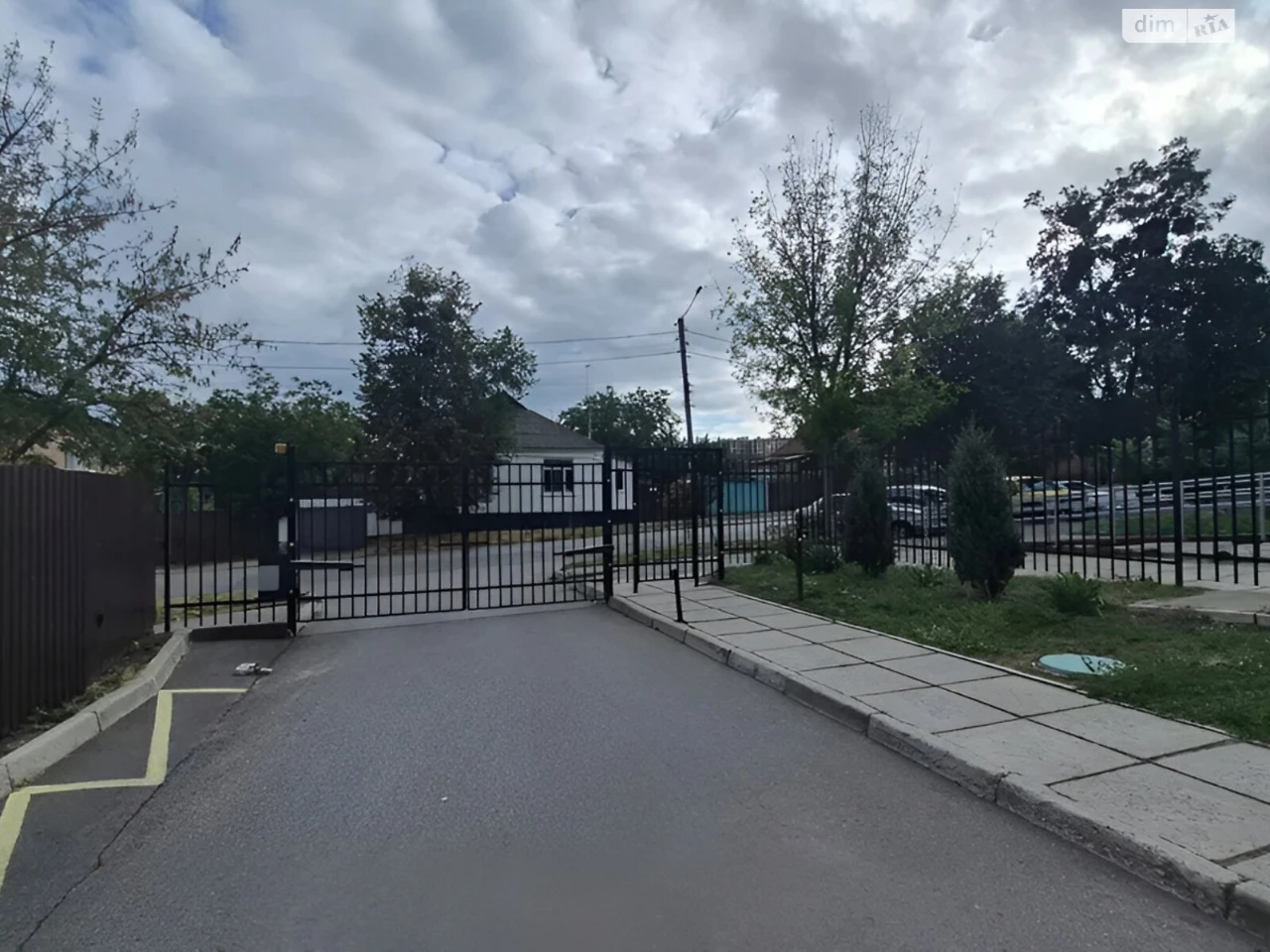 Apartment for Sale: Apartment in Colony