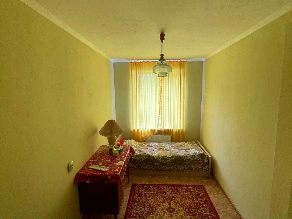 Будинок. Хмельницький, Центральна вул.