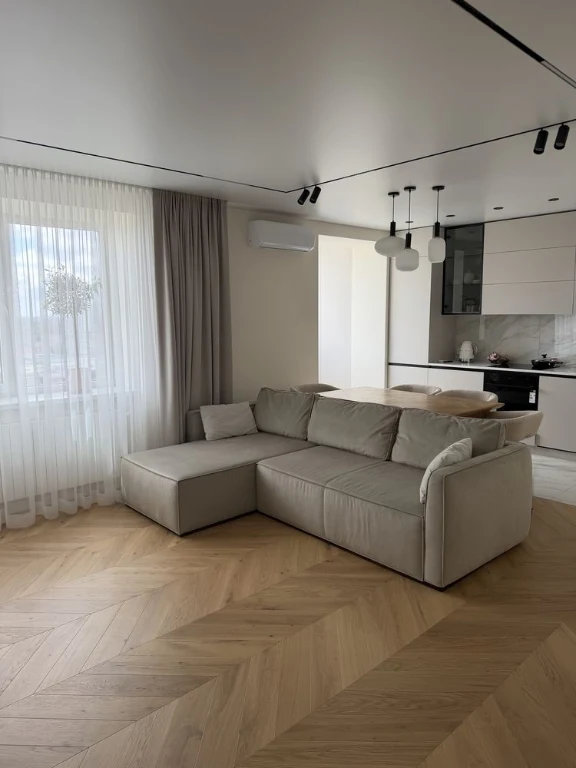For Sale: Luxurious 3-Bedroom Apartment