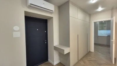 Sale of a 2-bedroom apartment with quality renovation