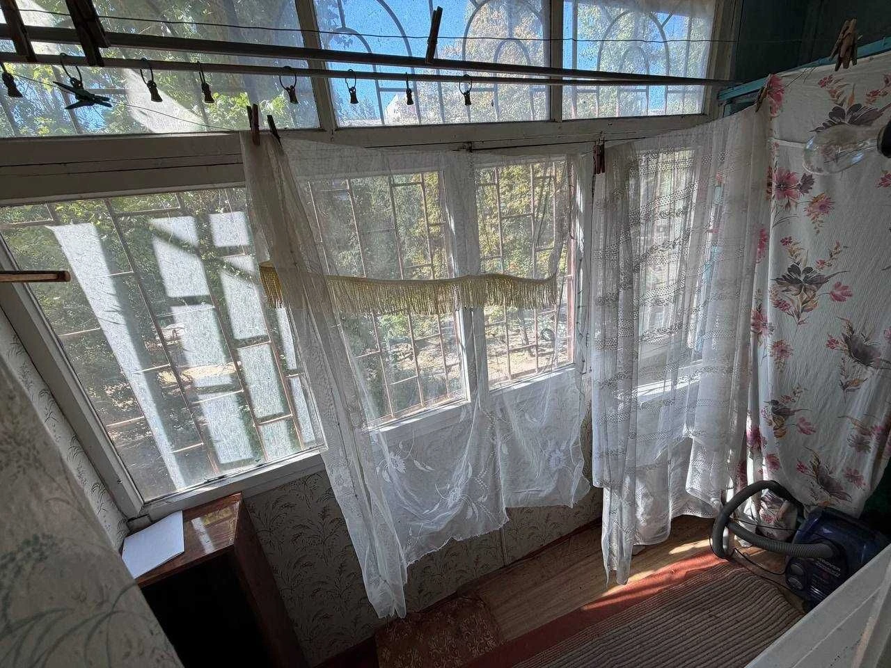 For Sale: 2-room apartment, 78 Pogranichna Street/Sadova, brick, 2nd floor