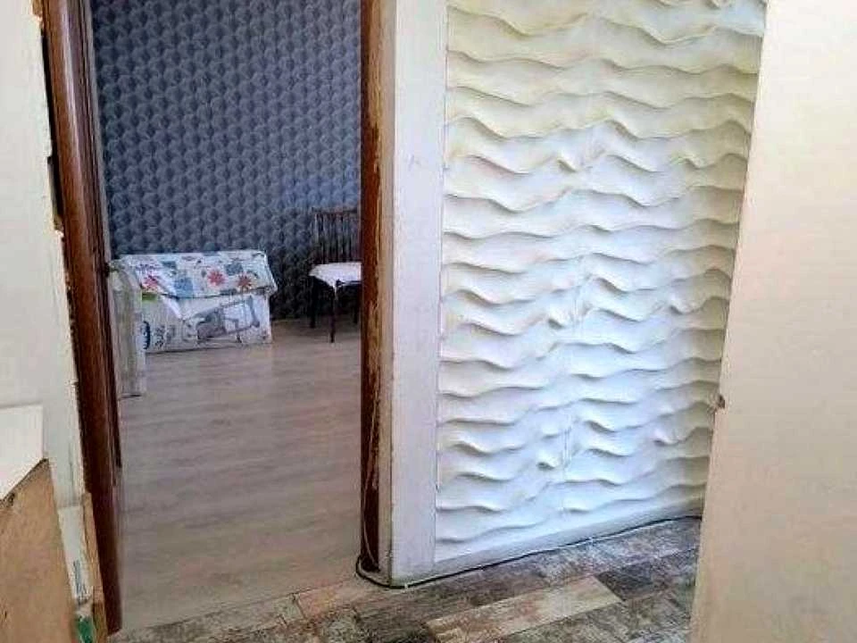 Apartment. Kharkiv, Yuliynyi Prospect