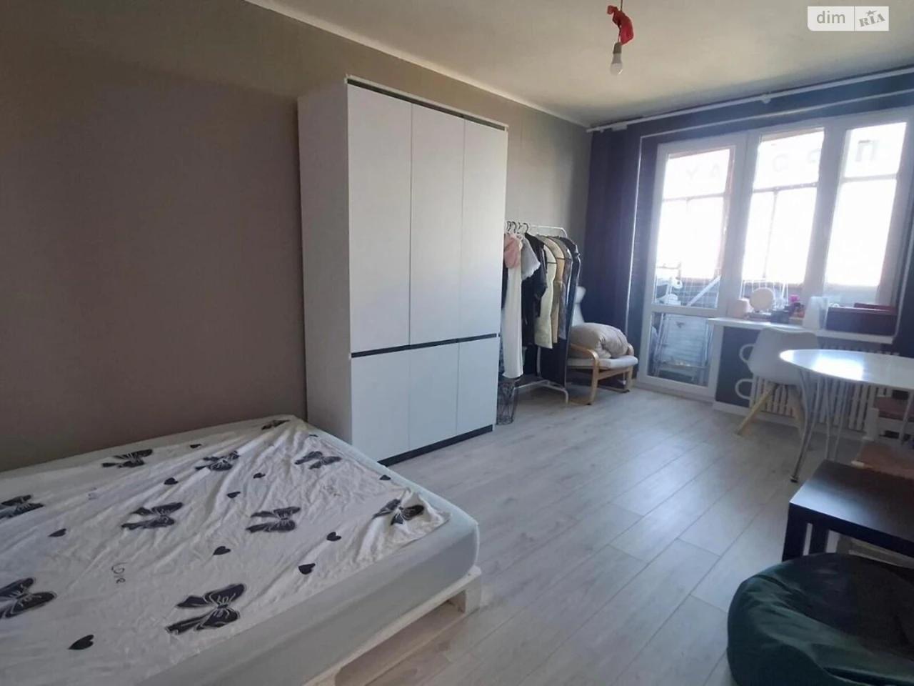 Apartment for Sale in the 624th Microdistrict