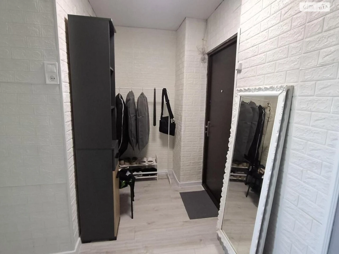 Apartment for Sale in the 624th Microdistrict