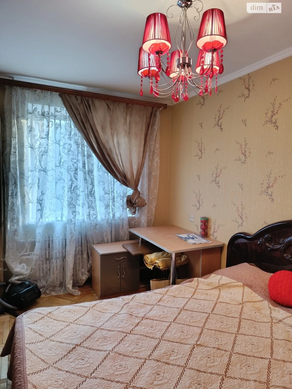 Apartment for Sale: Saltytsky District
