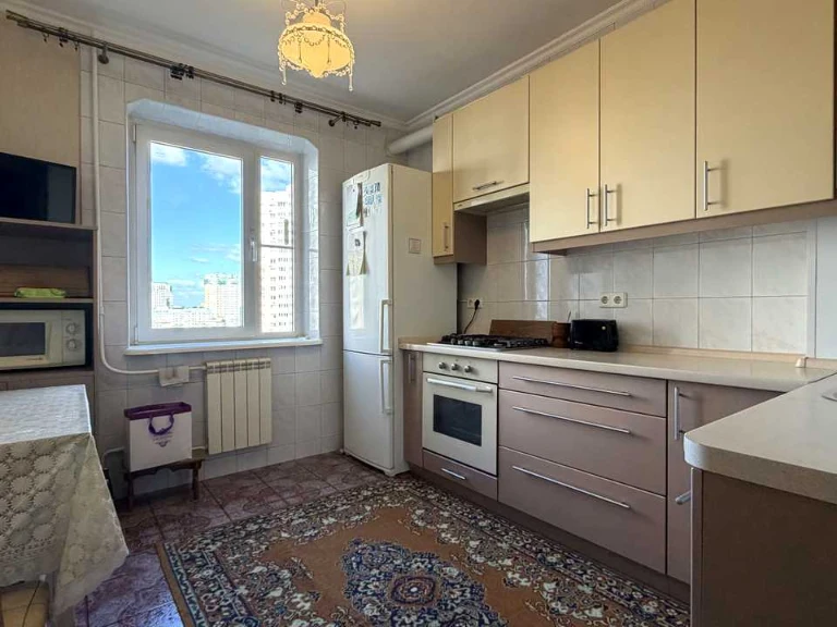 Apartment. Kyiv, European Union Boulevard.