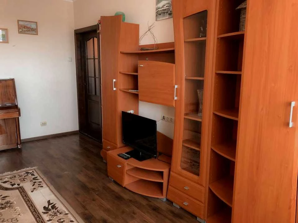 Apartment. Kyiv, Mriy St.