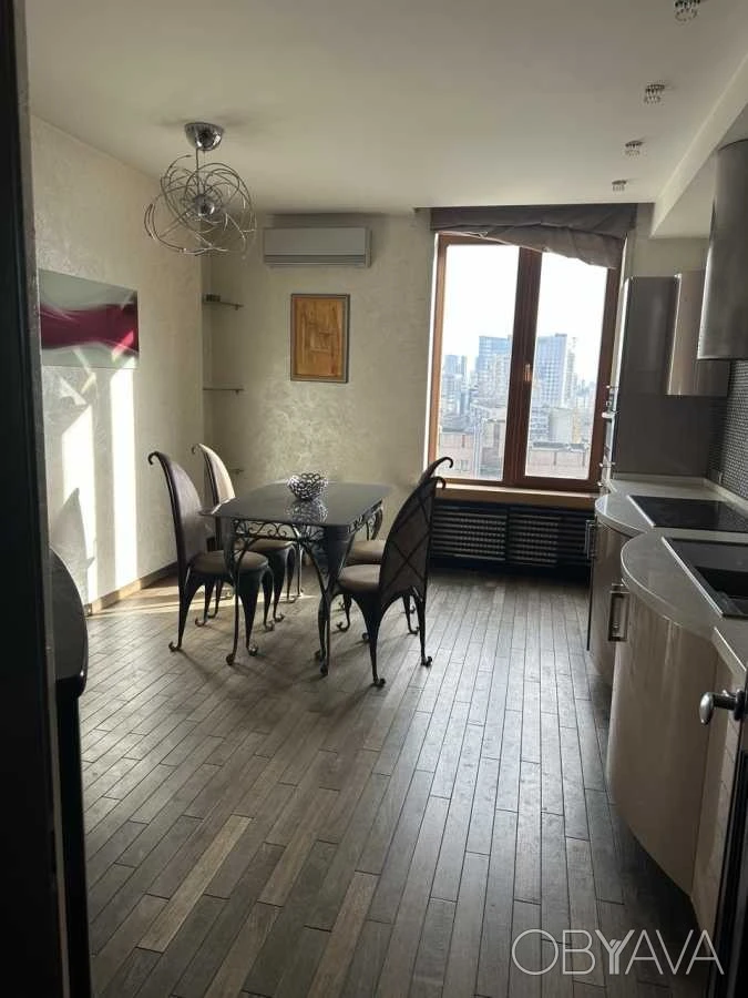 4-комнатная квартира, 170.00 кв.м
