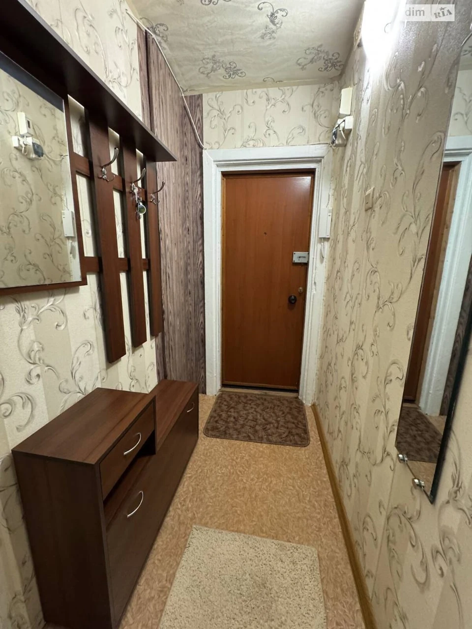 Long-Term Rental Apartment, Polya Avenue