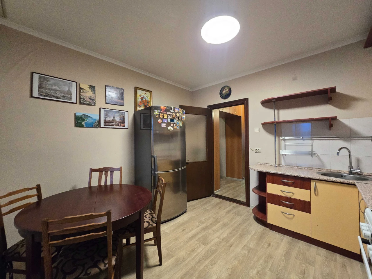 Apartment for Sale: 2 Rooms with Furniture and Appliances at Mileutka 17