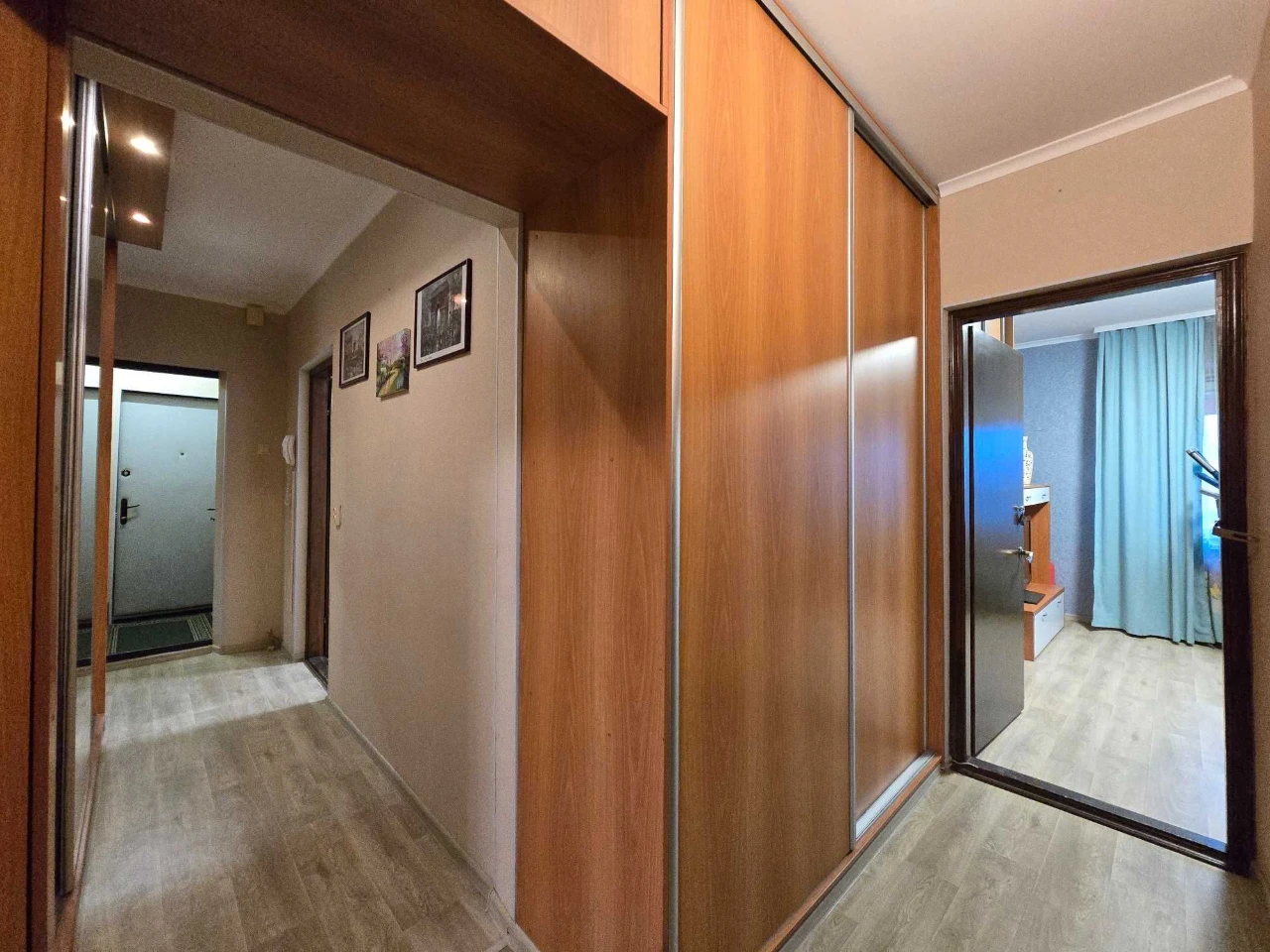 Apartment for Sale: 2 Rooms with Furniture and Appliances at Mileutka 17