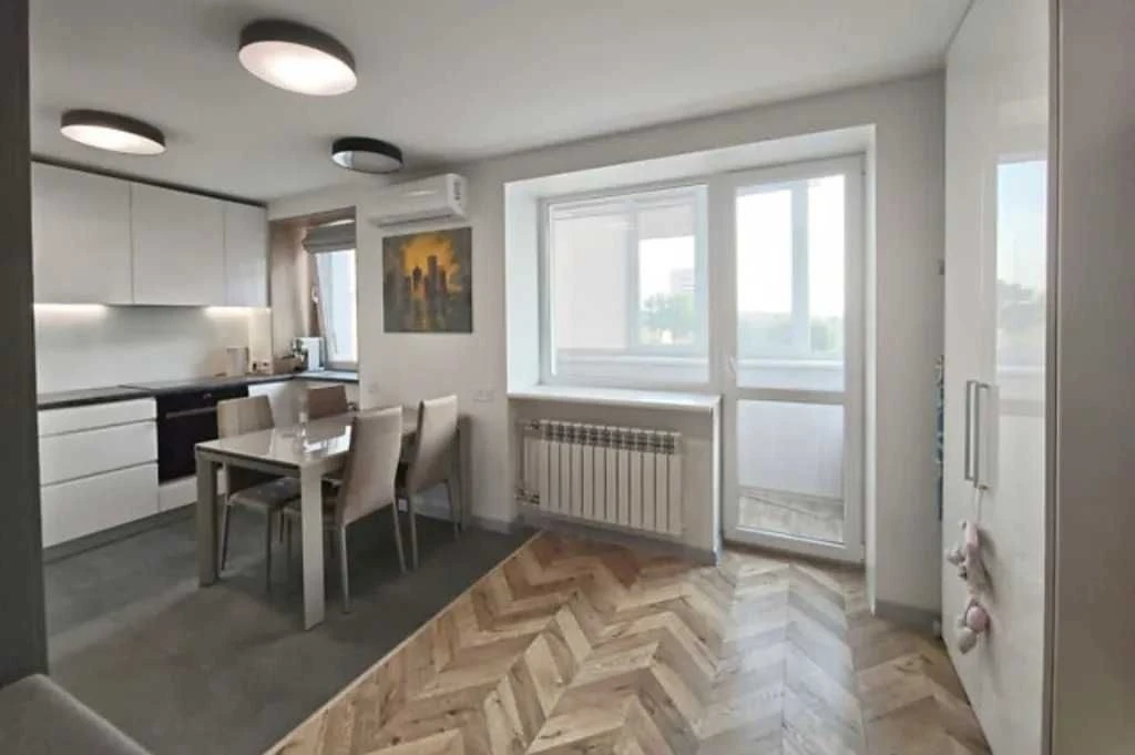 Продам 1-к квартиру с дизайнерским ремонтом на Нагорке, парк
