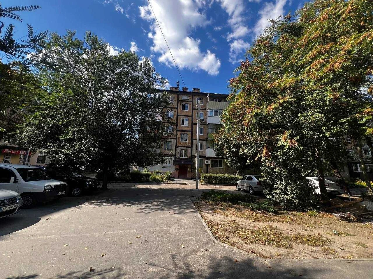 Продается 2-комнатная квартира в лучшем городе левого берега