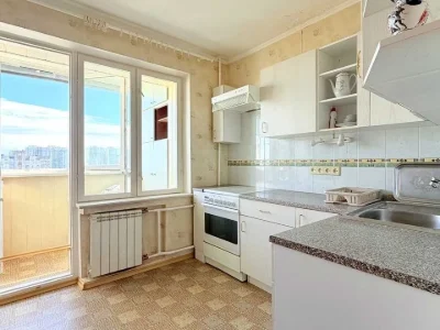 Квартира. Киев, проспект Николая Бажана